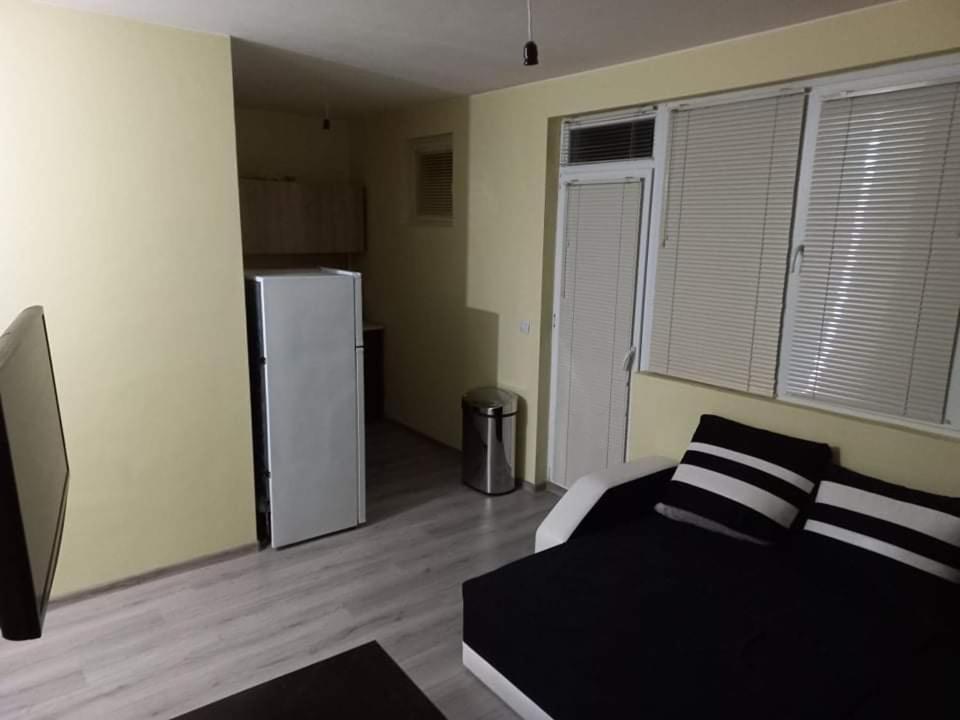 Sandanski Holiday Apartment1 ภายนอก รูปภาพ